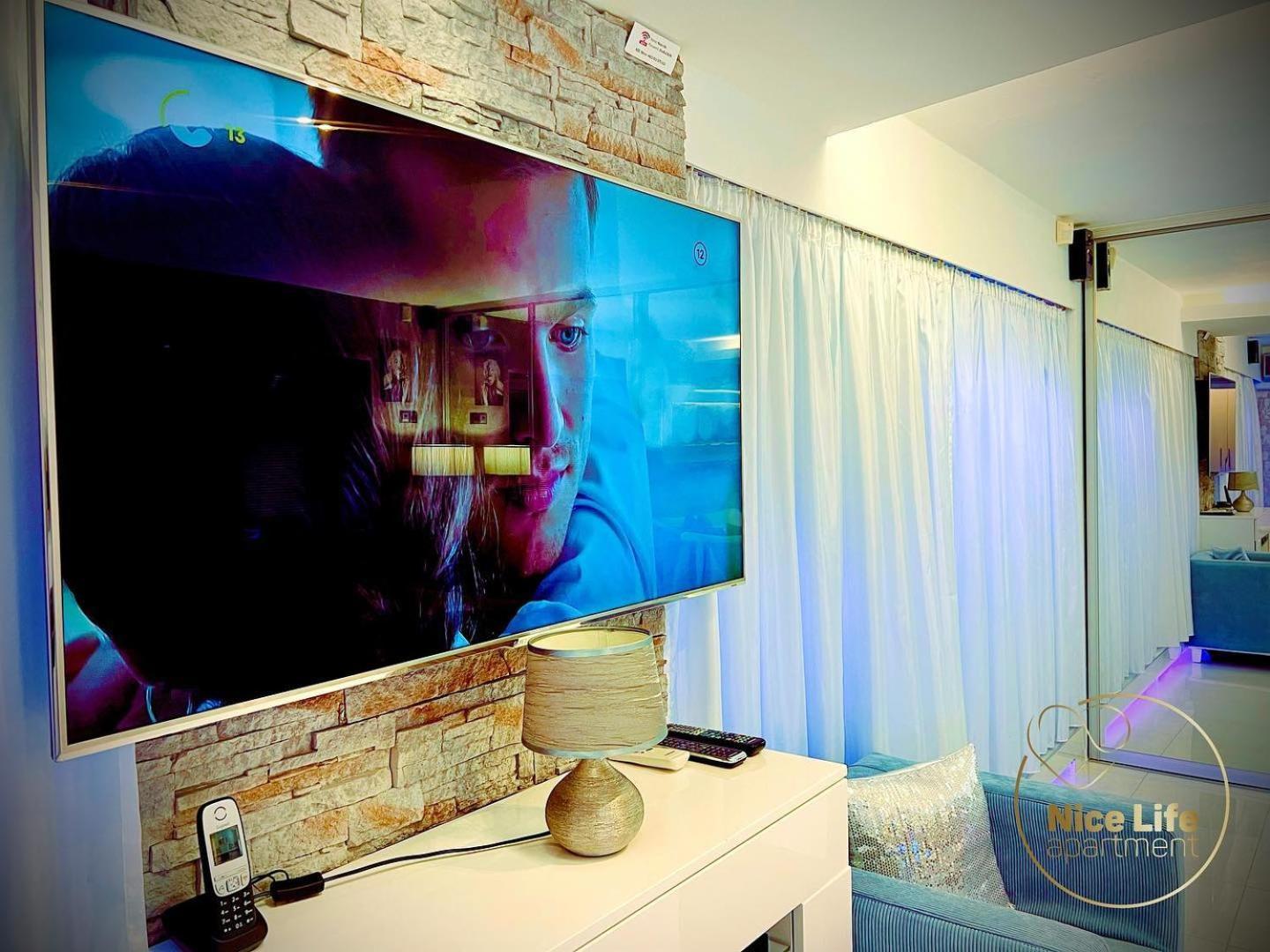 Nice Life - Luxury Apartment In The Old Town. Bratislava Eksteriør bilde